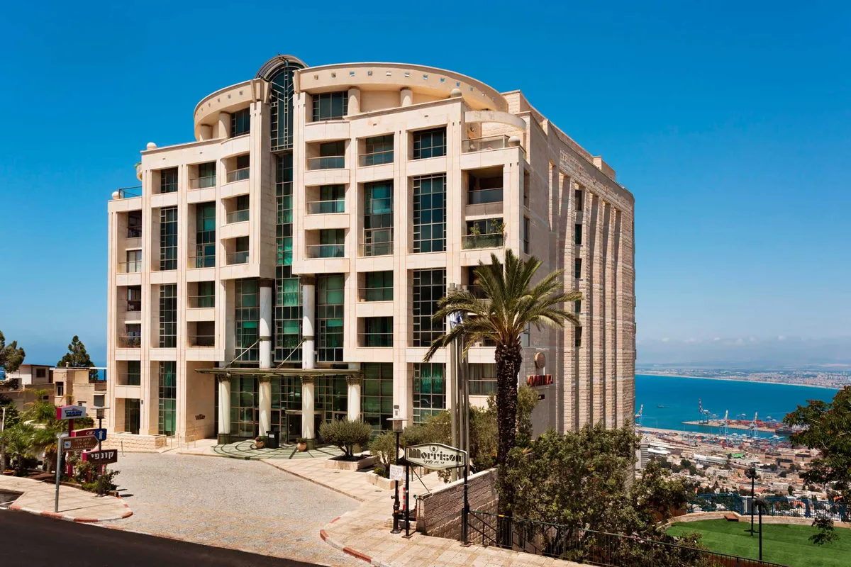 Crowne Plaza Hotel