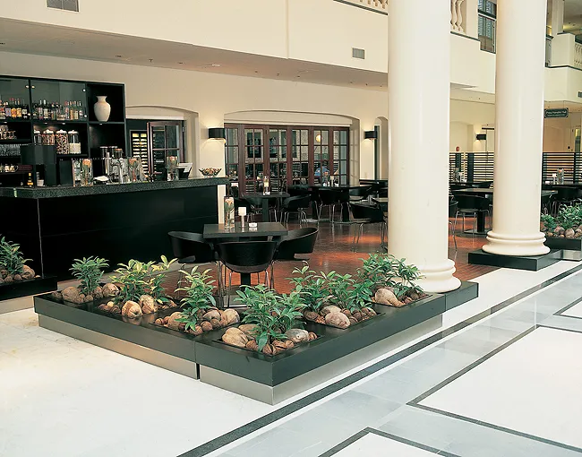 NH Barbizon Palace
