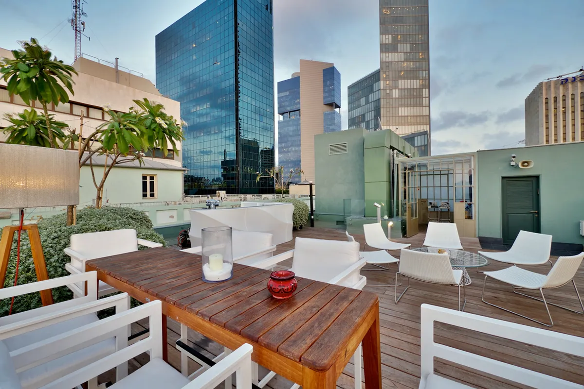 Alma Hotel & Lounge