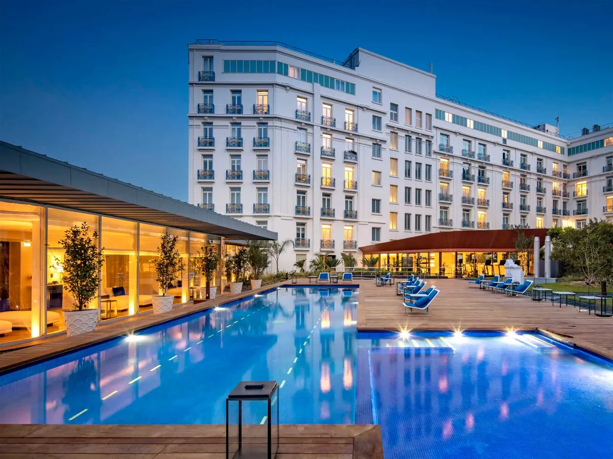 Hotel Martinez