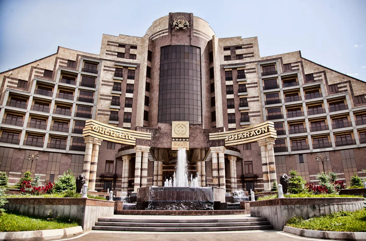 Multi Grand Hotel